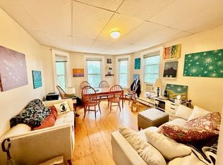 275 Putnam Ave #3, Cambridge, MA 02139