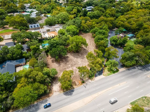 5500 W Northwest Hwy, Dallas, TX 75220