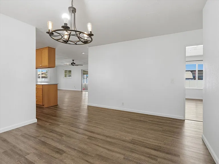 2224 N Bethel Ave — Photo 20