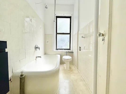 Rented by Keller Williams NYC | media 10