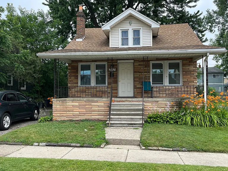 347 E Saratoga St #1 — Photo 4