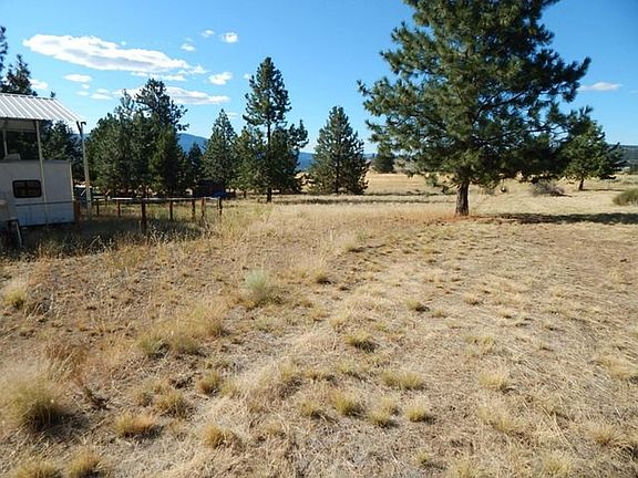 3rd image of 30425 Antler Dr E