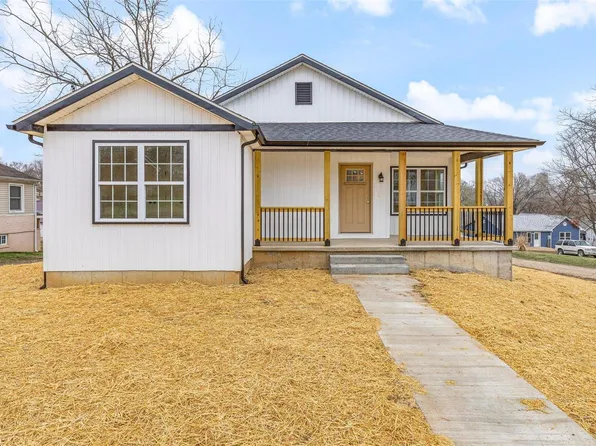 208 W School St, Bonne Terre, MO 63628