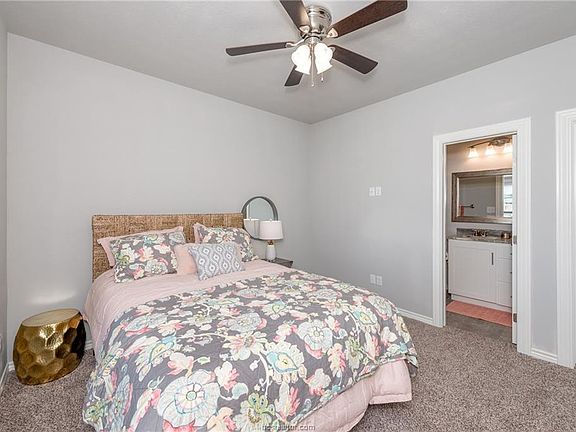 2nd image of 3619 Kenyon Dr