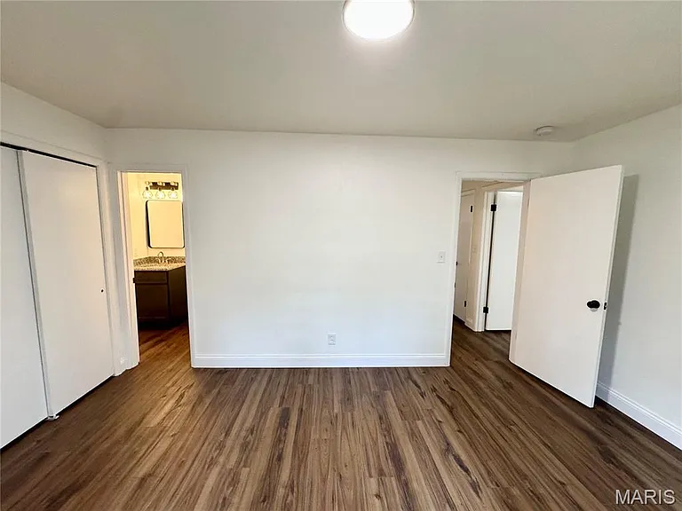 27 Nottingham Ln — Photo 20