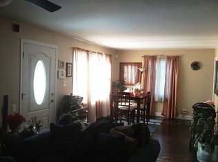 43 Bethpage Rd, Copiague, NY 11726