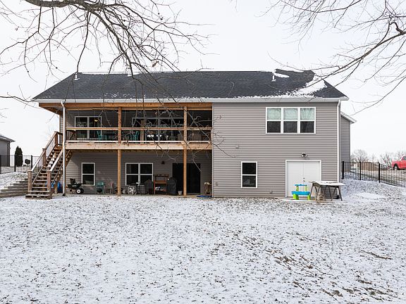 33-ft covered deck and patio