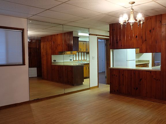 Dining Area 1