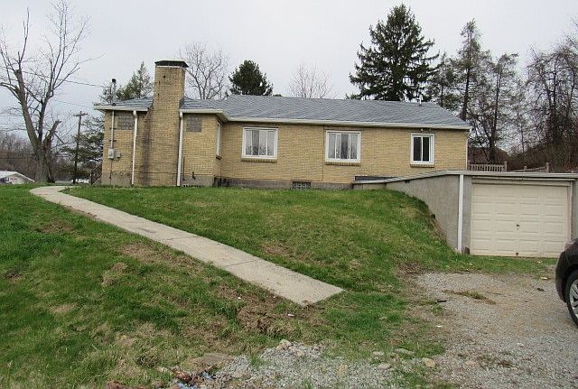 1st image of 4022 Pittsburgh Rd