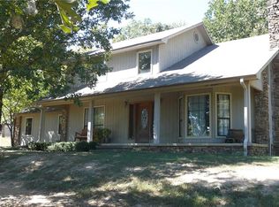 6950 Carriage Rd, Mulberry, AR 72947