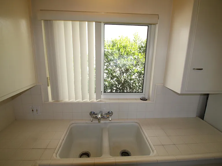 Kitchen Sink