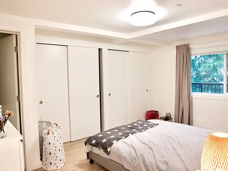 316 13th Ave E #402 — Photo 9