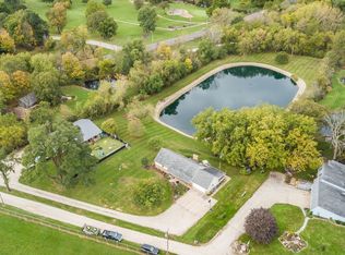 703 Eva Ln, Sandwich, IL 60548