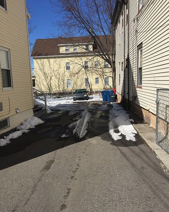 2nd image of 41 Atkinson St