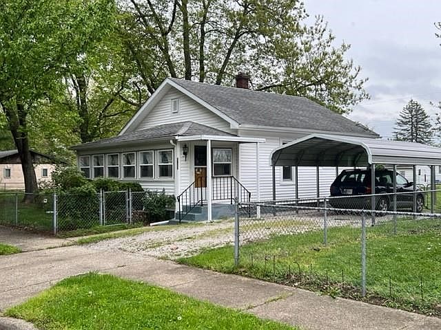 1st image of 1911 Blaine Ave