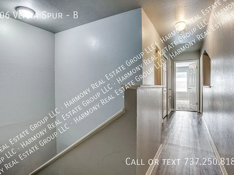 106 Verna Spur #B — Photo 17