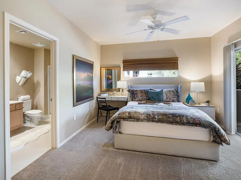 Golf Villas Apartments — Photo 5