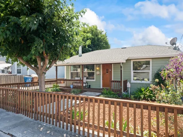 12 Alta Loma Street, Benicia, CA 94510