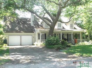 1 Longfield Dr, Savannah, GA 31410