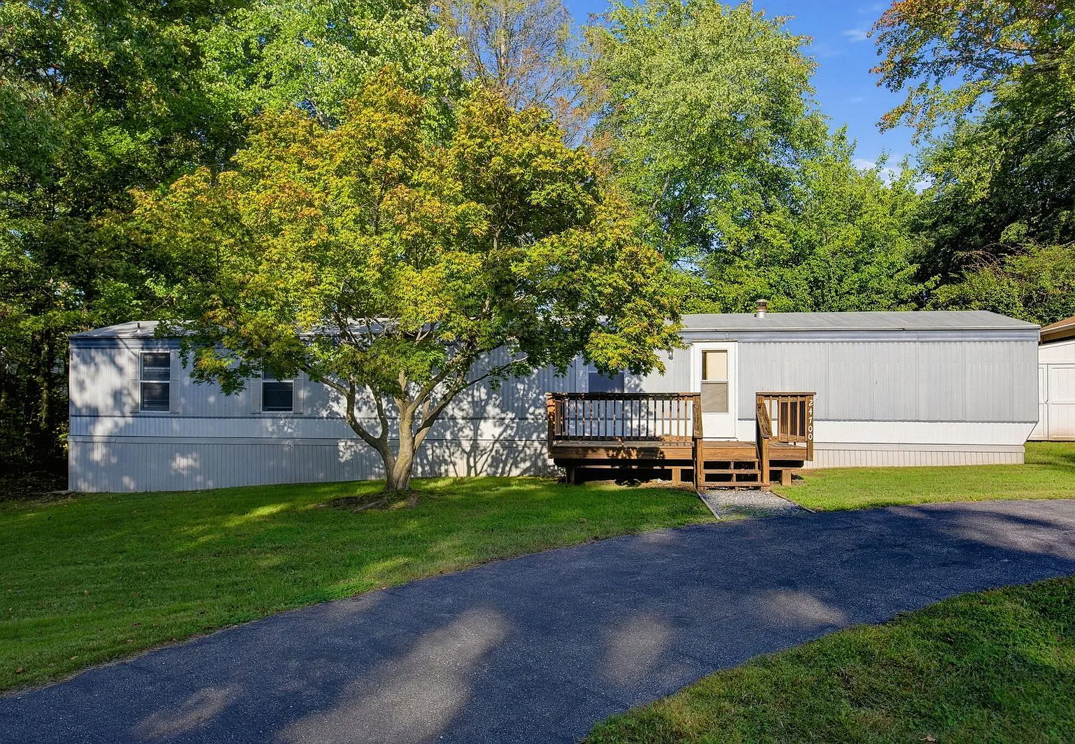 2 bed, 2.0 bath, $1,500 — Photo 1