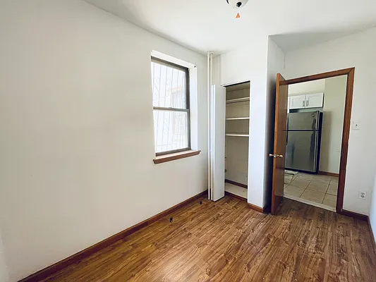 Rented by Compass | media 9