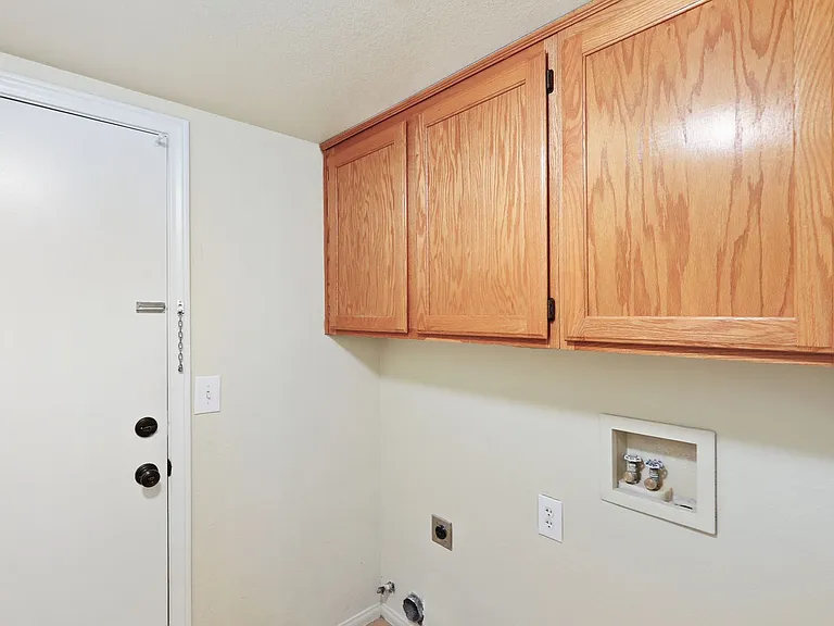 1755 Beechnut Ave — Photo 14