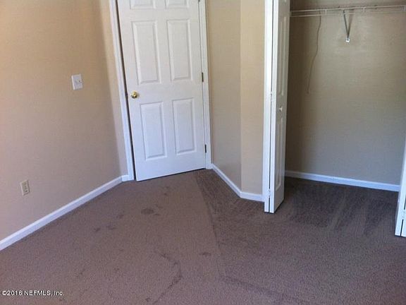 4th image of 8265 Lakemont Dr