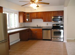 61 Medallion Rd, Kiamesha Lake, NY 12751