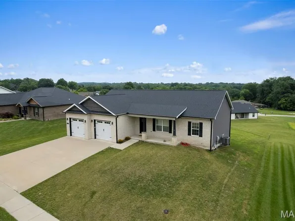 710 Old Mill Dr, Cape Girardeau, MO 63701