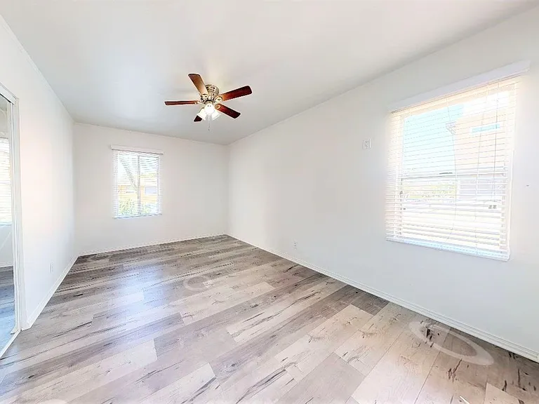 1136-1160 N. El Centro Ave — Photo 26