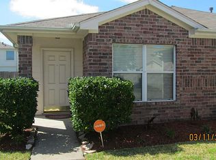 3922 Floral Way Ct, Fresno, TX 77545
