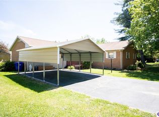 405 Wallace Ave, Leitchfield, KY 42754