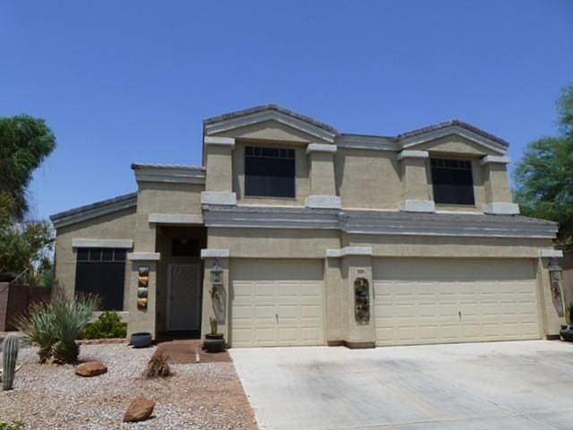 1st image of 2029 N Pine Pl
