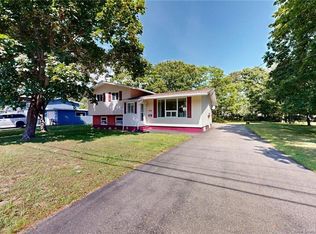 886 Millidge Ave, Saint John, NB E2K 2N9