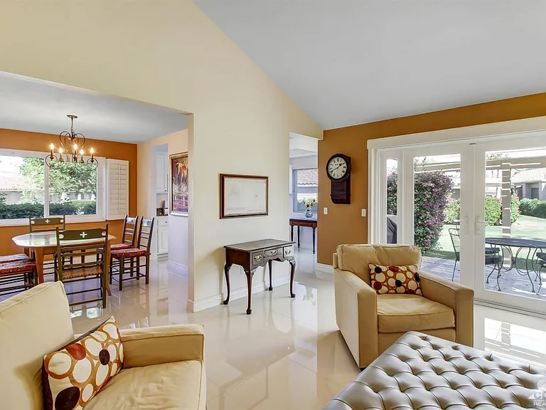 74855 San Cristoval Cir — Photo 3