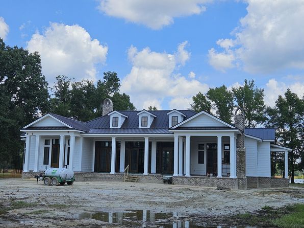 210 Oyster Catcher Ln, Ravenel, SC 29470
