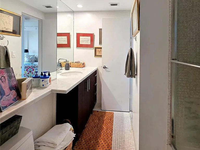 800 West Ave #921 — Photo 11