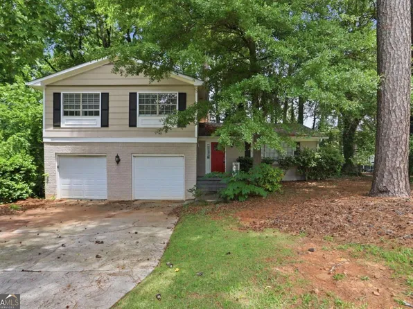 2296 Aurie Dr, Decatur, GA 30034