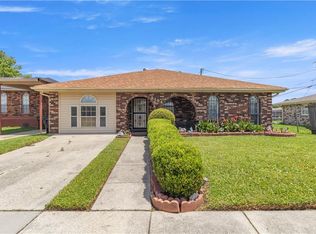 2104 River Queen Dr, Violet, LA 70092