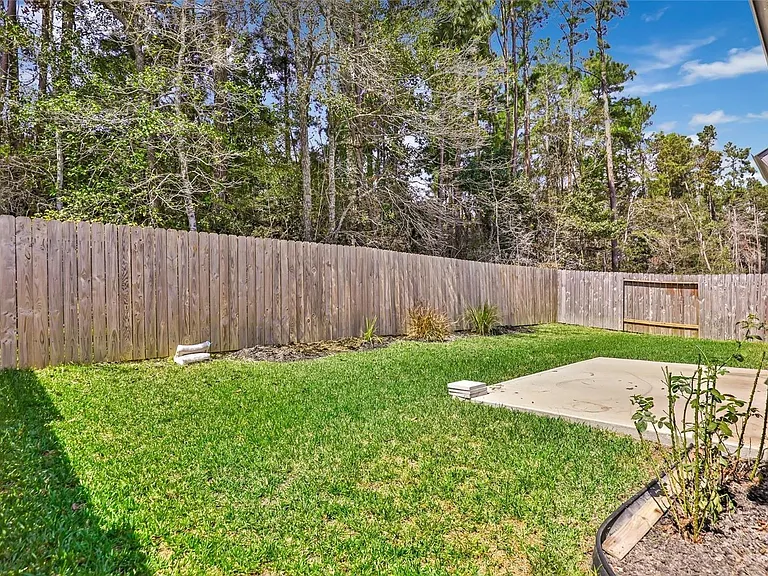 10031 Spring Creek Rd — Photo 6