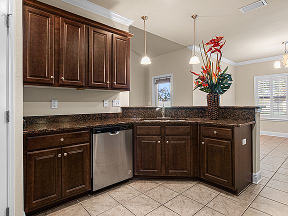 2nd image of 23491 Dundee Cir