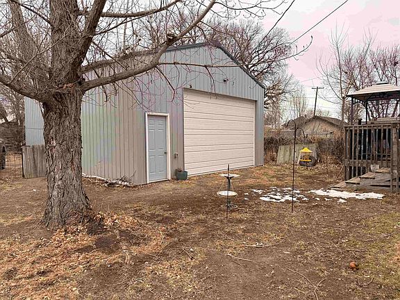 4th image of 815 W 5TH STREET