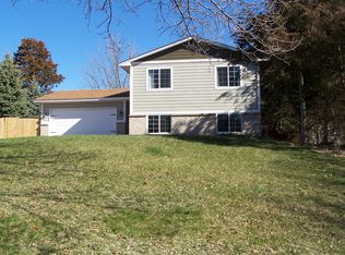 751 124th Ln NW, Coon Rapids, MN 55448