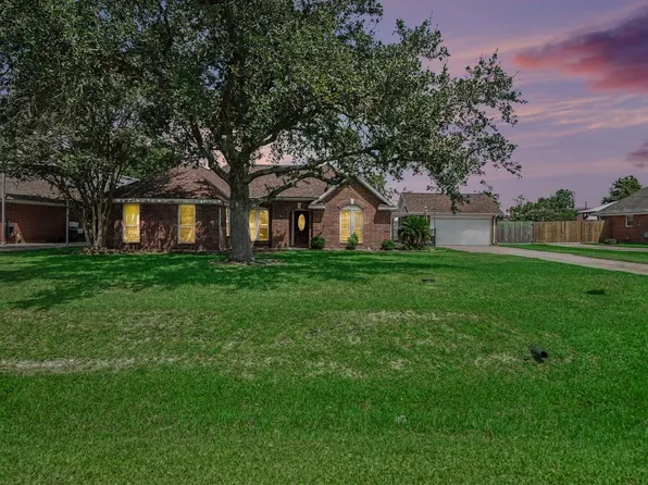 3119 Kathleen Dr, Mont Belvieu, TX 77523
