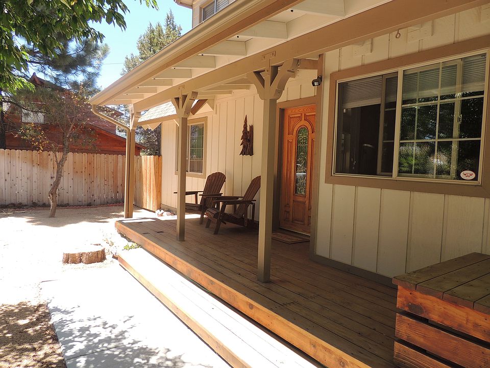2nd image of 901 Wendy Ave