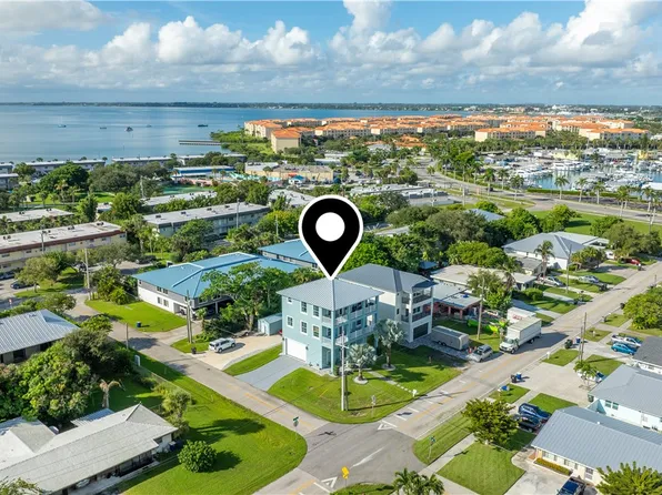 1181 Binney Dr, Fort Pierce, FL 34949