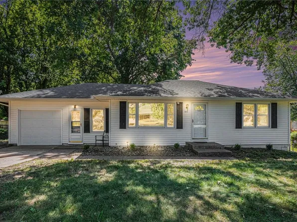 611 NE 88th St, Kansas City, MO 64155