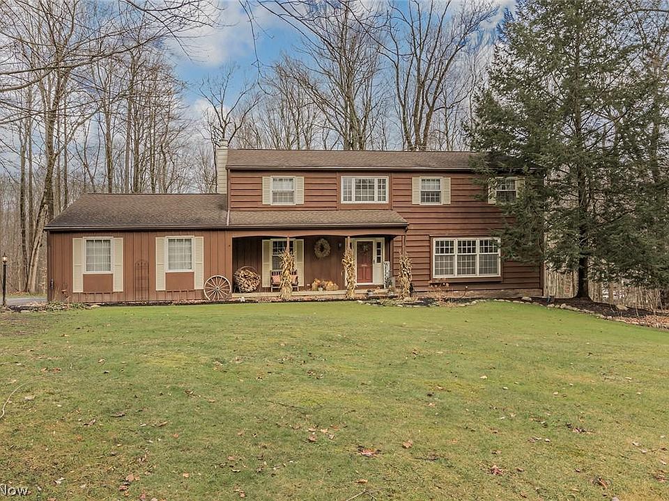 1st image of 8850 Camelot Dr