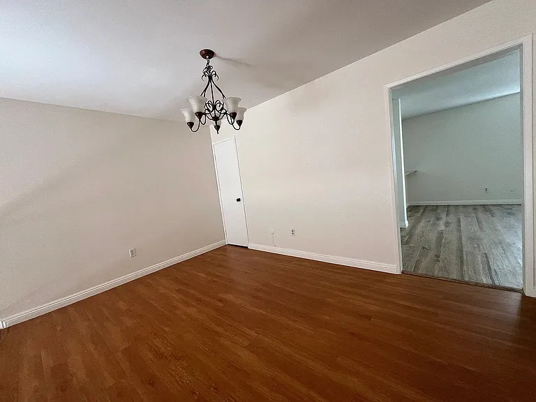 598 W Huntington Dr #K — Photo 30