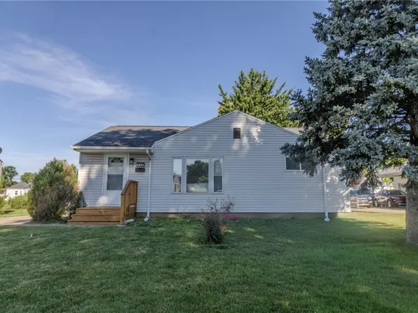 345 Murchison Ln, Dayton, OH 45431